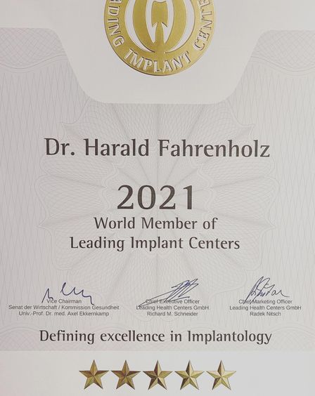 Urkunde World Member of Leading Implant Centers